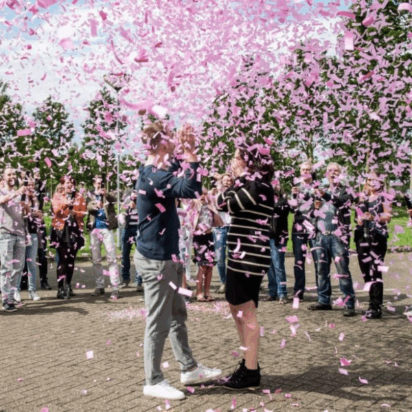 Confetti Kanonnen Gender Reveal met rode knop 6 Confetti Kanonnen Gender Reveal met rode knop
